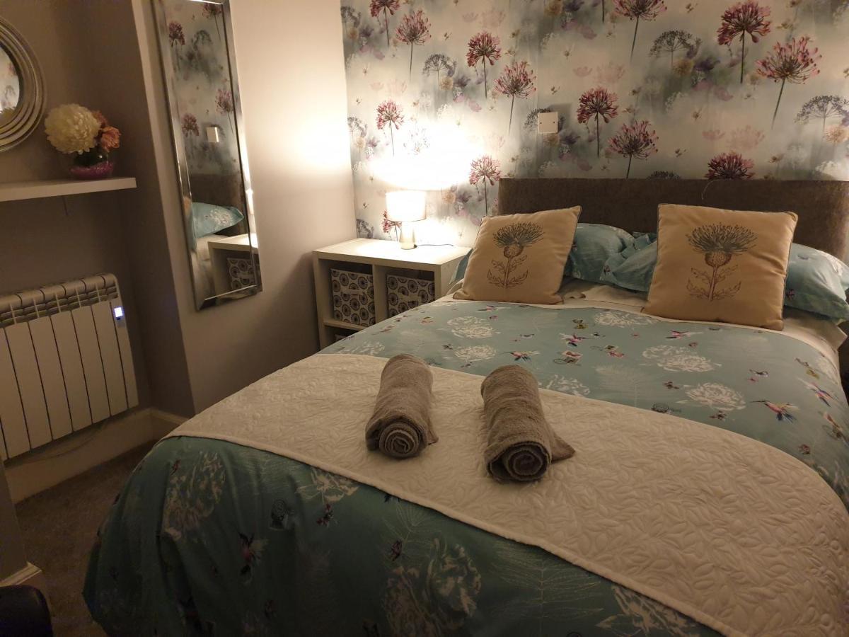 Millie'S Place Fort William Bagian luar foto