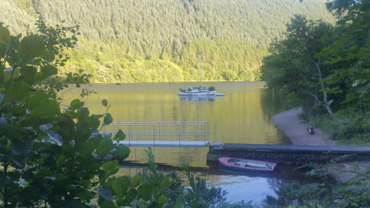Millie'S Place Fort William Bagian luar foto